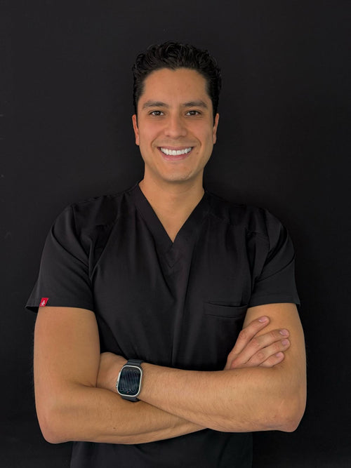 Dr. Oliver Montes